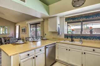 Coyote Casa with Mtn Views in Tuscon Desert Oasis - 2