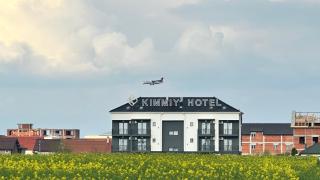 KIMMIY hotel - - 8