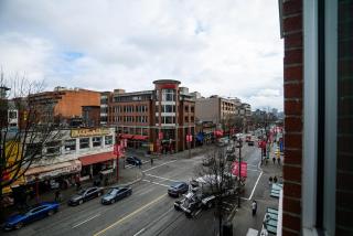 #Modern & Cozy 2BR 2BA in the Heart of Chinatown - 8