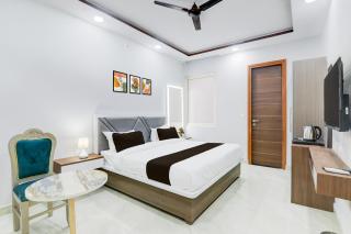 Super Townhouse Sector 4 Gomti Nagar Vistar - Gomti Nagar - 3