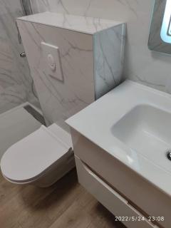 APARTMENTS "LORY" -Baška Voda - Baška Voda - 1