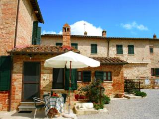 Cottage in Asciano with Pool and Terrace - Asciano - 2