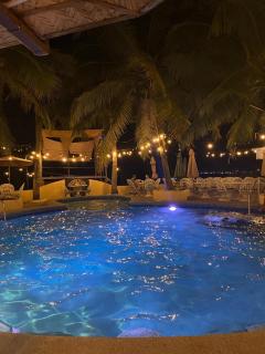 Treasure Island Beach Resort - Olongapo - 8