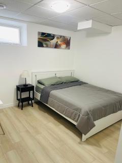 Family Friendly Private Suite - Winnipeg - 7