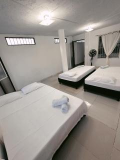Hostal Victoria House - Villavieja - 7