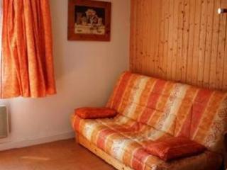 Studio central avec parking privé à Super Besse - FR-1-814-116 - Besse-et-Saint-Anastaise - 9