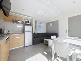 Mobil-home Confort 6 Pers, 3 Ch, Terrasse, Piscine & Proche Plage - FR-1-361A-25 - Jullouville-les-Pins - 9