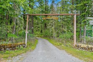 Creekside Cabin with Hot Tub-Fireplace-Pool Table - Ashford - 8
