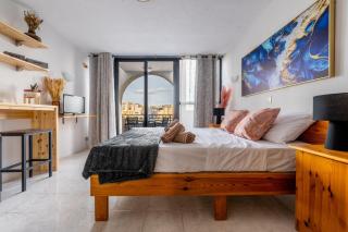 Seaview Escape Summer Nights Guesthouse - 9
