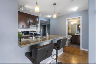 Spacious One Bedroom & Office Condo with Free Parking & Amenities - 7
