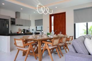 Rawai Duplex Style Luxurious 4-BR Private Pool Villa - Rawai Beach - 3