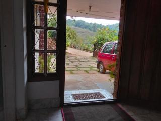 LAKSHMI VASAN HOMESTAY Madikeri - 1