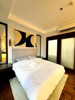 Intimate and Cozy One Bedroom across Greenbelt Makati - Manilla - 9