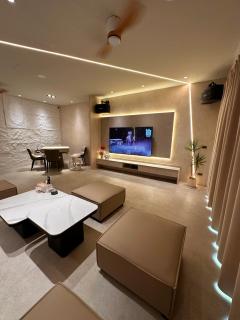 Easy Stay Club - 2