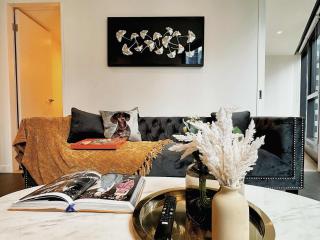 Comfort 2BR Apartment - 2 Queens by Sky High - Melbourne - 7