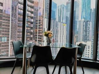 Comfort 2BR Apartment - 2 Queens by Sky High - Melbourne - 1