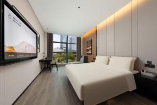 Atour Hotel Guangzhou Panyu Nancun Wanbo Subway Station - Canton - 6