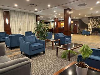 Radisson Hotel Montreal Airport - Saint-Laurent - 0