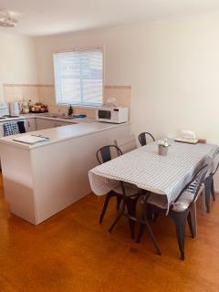 Phillip Island Central Cowes Pet Friendly Wifi Linen Towels Included Beach House - Cowes - 5