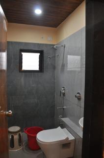 Hotel Shivar - - 1