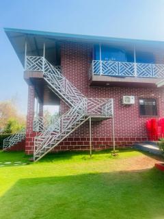 Forest Escape Resort - Neral - 9