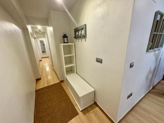 Puerta Real City Center Apartament - Seville - 4