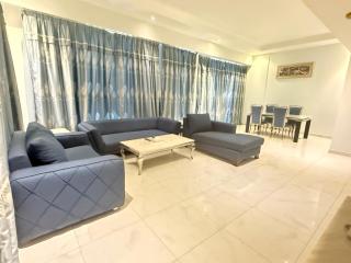 Swan Towers Juffair - Manama - 3