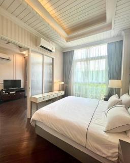Grand Florida Beachfront Resort Condo - Na Jomtien - 0