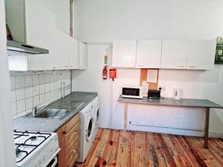 R8 Single bed Superb en suite - Londra - 4
