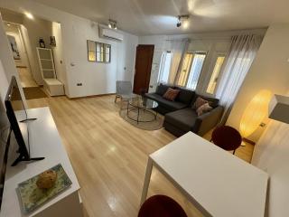 Puerta Real City Center Apartament - Seville - 0