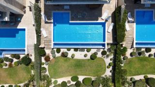 Olymp Luxury Villa C - Seafront Elegance with Infinity Pool and Exclusive Lifestyle - Kissonerga - 4