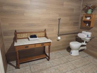 LeVar - Rustic style accommodation with Ensuite and Mod Cons - Hoddy Well - 3