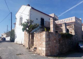 Traditional stone house in Kefalas - Káto Kefalás - 0