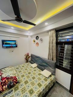 Luxury 1 RK in New Delhi - New Delhi - 0