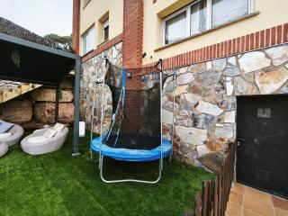 Luxury Villa in Vallromanes - Mountain Views, Pool, Close to Barcelona and the Beach - Vallromanas - 8