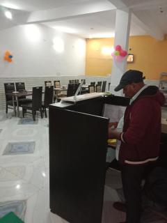 Golden Lip Hotel - Bhiwadi - 4