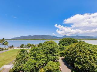 Pullman Reef Hotel Casino - Cairns - 4
