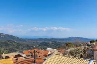 The Hillside family apt by GuestCorfu - Áno Pavliána - 9