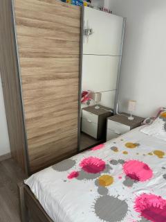 Cozy apartment with parking 5 min from downtown - 3