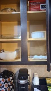 Roomy 5BR Pet-Friendly Retreat with a Backyard! - 7