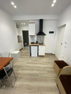 Suit yourself apartment - Sarandë - 5