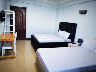 Skylar H & Apartment - 0