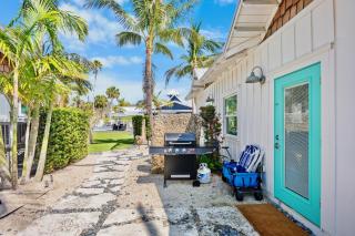 yyVilla #4 Sand Dollar - 3