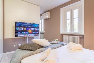 Isolino Bridge Apartment - Historic Center - Monza - 6