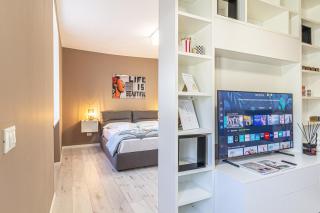 Isolino Bridge Apartment - Historic Center - Monza - 5