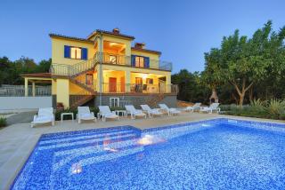 Villa Mytilus, a beautiful villa with a fantastic sea view - Trgetari - 0
