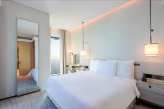 Stunning 1BR with Marina View And Beach Access - 9