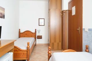 Room in BB - Twin room along the river Po in a BB in Porto Viro - Porto Viro - 0