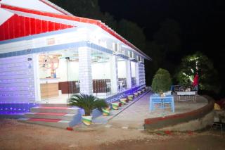Shalini Batika & Eco Resort - Tigri - 2