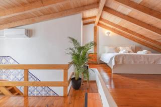 4-bedroom Townhouse with Terrace in Center Oldtown - Lagos - 1